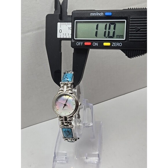 Womens Kristine Silver Tone Faux Turquoise Link Bracelet Watch New Battery Boho - Picture 5 of 9